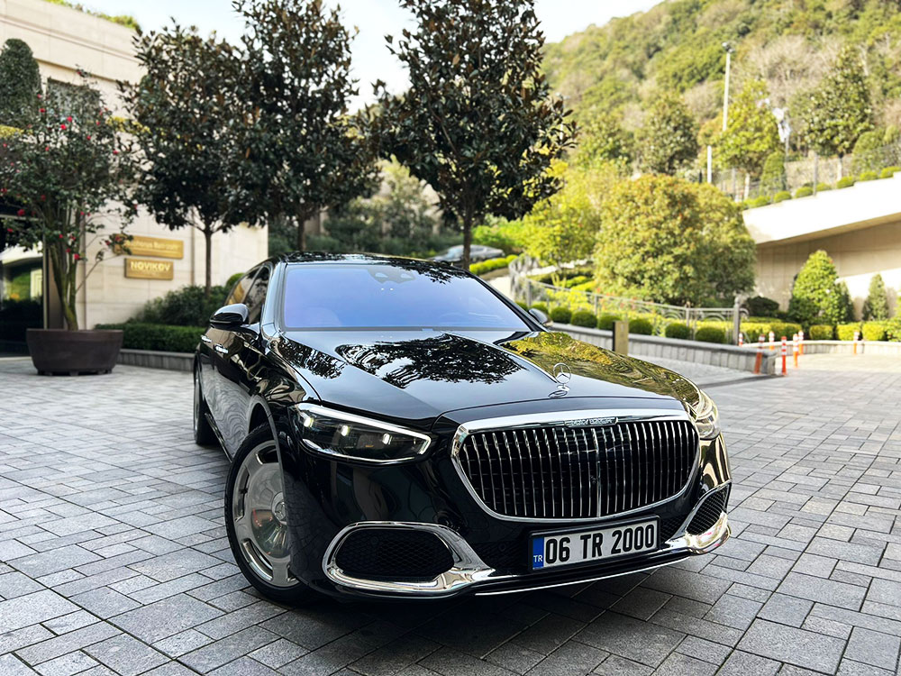 Chauffeured-Car-Rentals